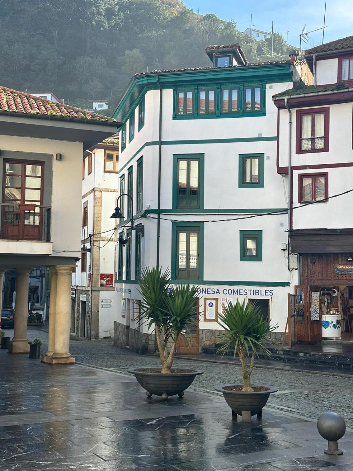 Apartamentos Urbanin II Plaza De San Pedro Cudillero Exterior foto